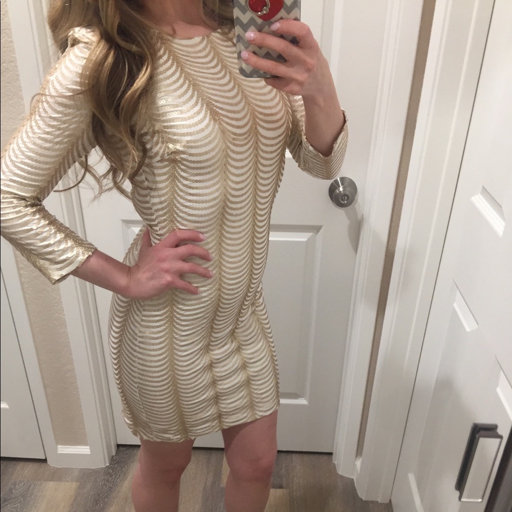 B. Darlin Sequin Dress With Cutout Back Size 5/6